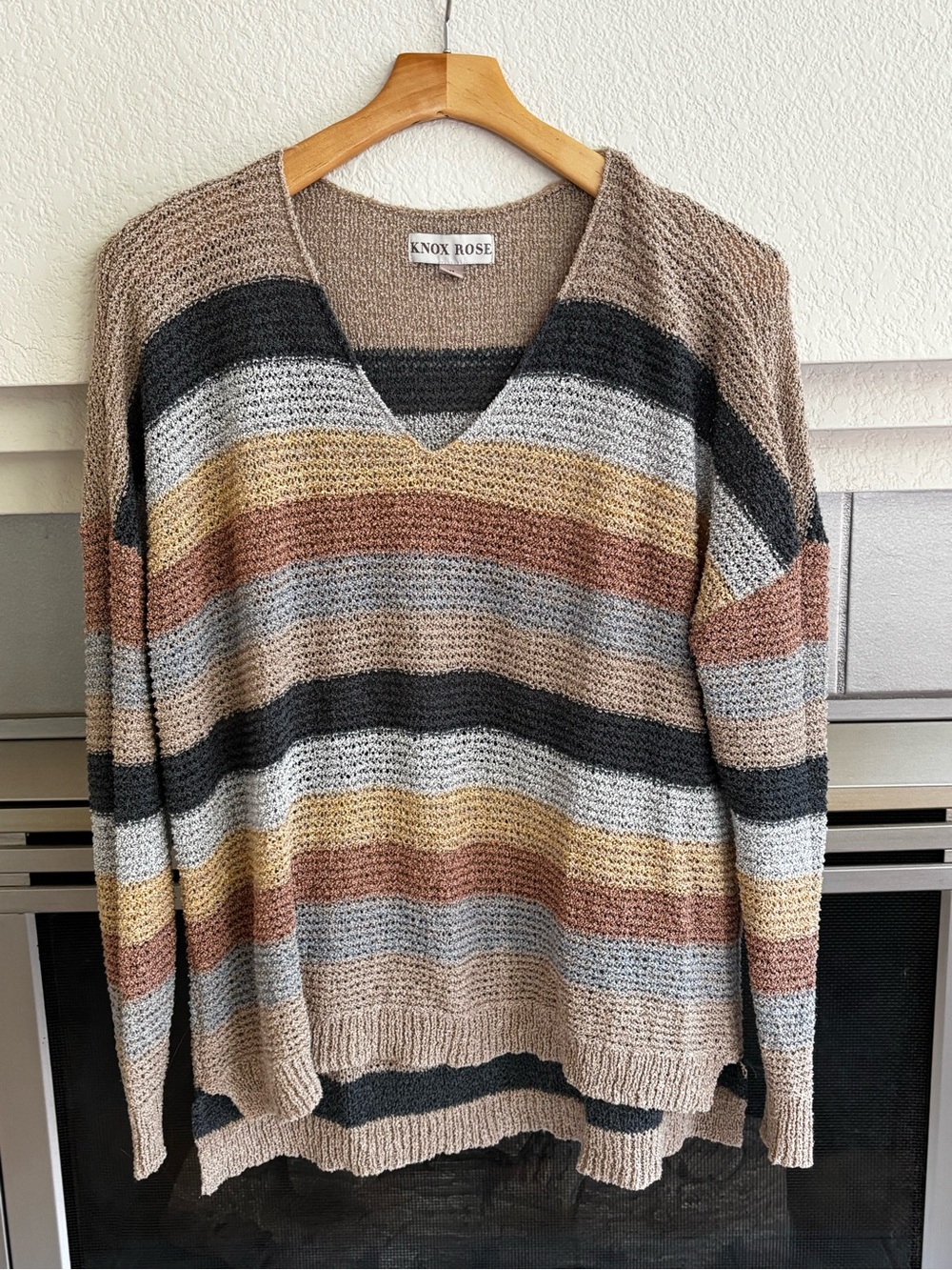 KNOX ROSE Women's Multi-Stripe V-Neck Sweater XL